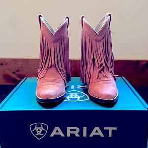 Ariat size 11 Girls- Pink cowgirl boots with fringe